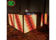 Il DJ flessibile mette in scena il video di RGB della discoteca dei quadri comandi del LED P5 3D per la cabina