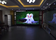 Il LED di pubblicità dell'interno scherma il peso leggero di alluminio di P2.5 HD per uso locativo