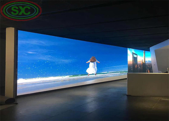 Dispositivo a LED ad alto contrasto a colori per interni P4 installazione fissa a parete a LED per spettacoli interni
