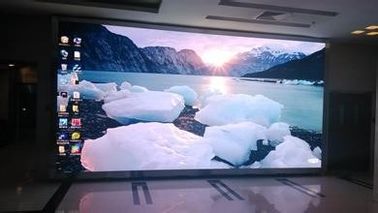 Display a LED a colori interni P3 111111 punti / mq Affitto di pixel elevati