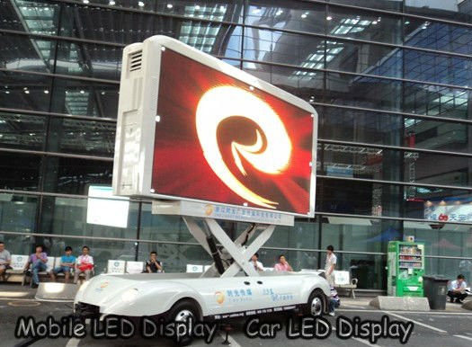 Prezzo buono P4 la densità di esposizione all'aperto del segno dell'automobile LED 62500, alta luminosità di SMD ha condotto lo schermo impermeabile in linea