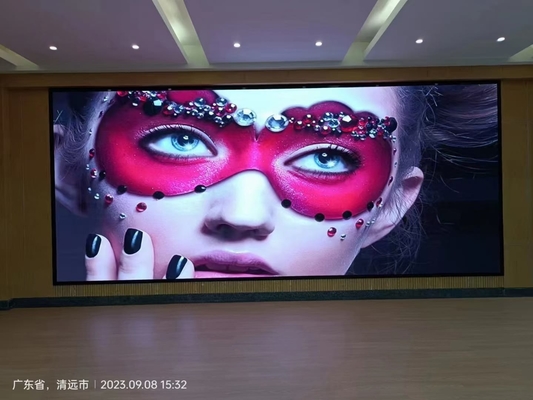 P2-32S Modulo di visualizzazione a LED a colori interiori con azionamento costante e dimensione del gabinetto di 640*640 mm