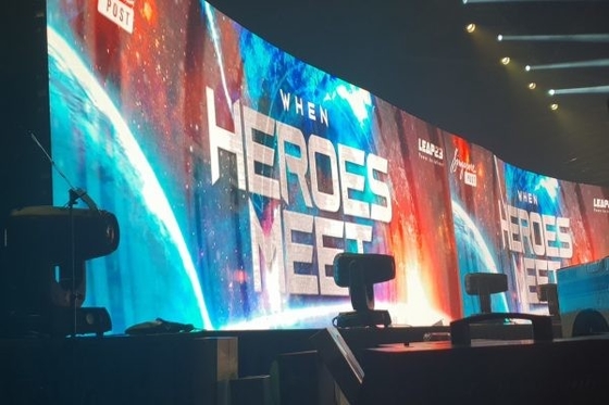 Super Slim HD SMD Indoor Stage Full Color P5 LED Display Screen Video Wall Alta frequenza di aggiornamento
