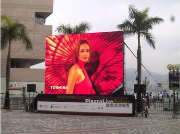 Installazione fissa/noleggio schermo a LED a colori, segnaletica digitale stradale P10