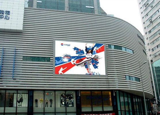 P8 Outdoor LED Billboard 8mm Pixel 1024x768mm Gabinetto