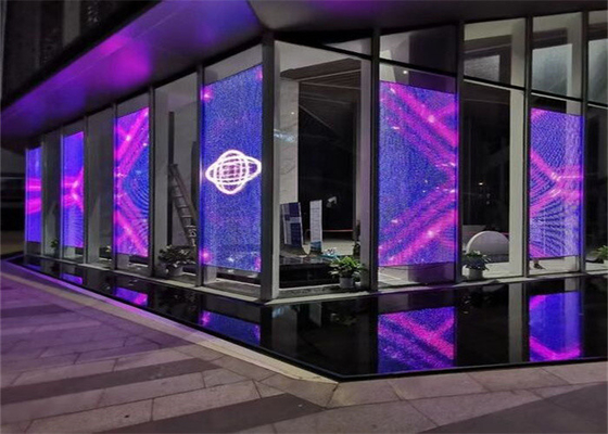 Display a LED impermeabile e stabile con luminosità di 1500 cd/m2 e angolo di visione di 120° per prestazioni ottimali