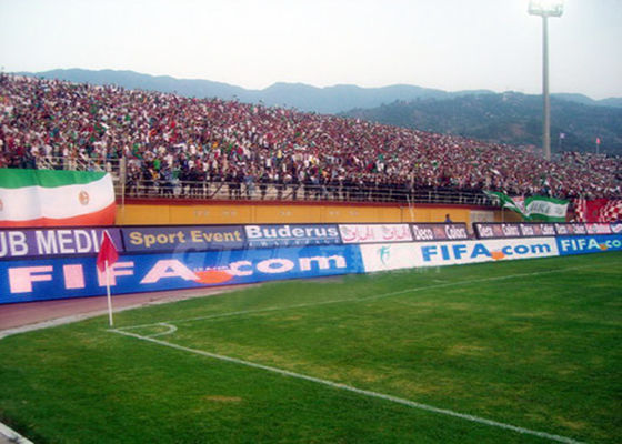 P10 SMD all'aperto a colori completi Pubblicità commerciale Stadio di calcio Perimetro schermo LED