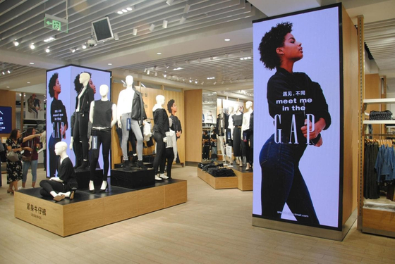 Supermercato interno Stadio P5 a colori piatti installazione fissa Big LED Video Wall Billboard