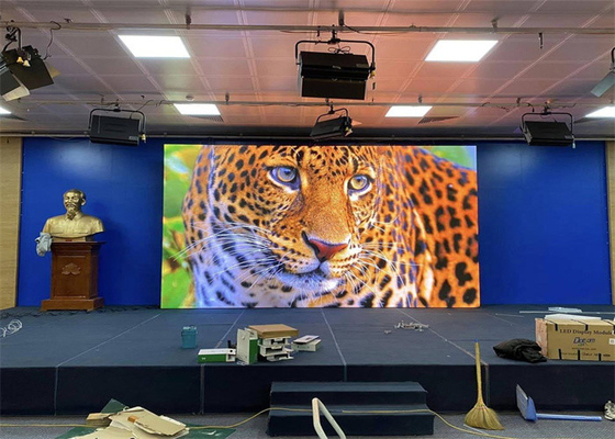 Visualizzazione del pannello a LED a noleggio Display di testo Documenti con luminosità di bilanciamento del bianco 2500cd/m2