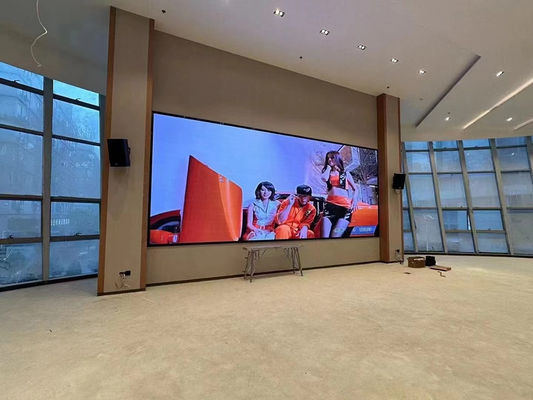 Prezzo buono Display video a LED a colori interni p2 640x640mm armadio 3840hz, luminosità 1200nit in linea