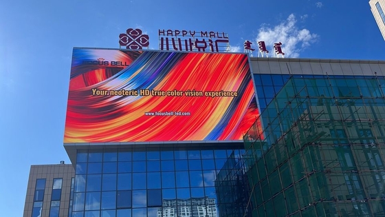 Outdoor HD P6.67 LED Billboard Full Color DC 5V 6500cd/M2 Alta luminosità 2 anni di garanzia