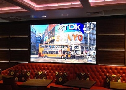 Screen in alluminio a fusione a stampa noleggio/installazione fissa Video pubblicitario interno P2.5mm LED Screen Board 1/16 Scansione 3 anni di garanzia