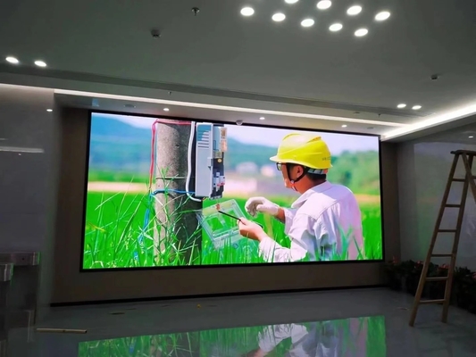 Display LED in alluminio flessibile 960x960mm RGB a colori pieni NOVA System P5
