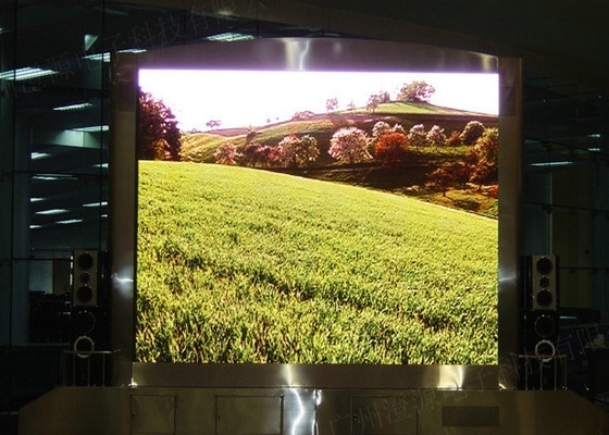 Schermo curvo per interni Modalità scansione 1/16 Display Ultra HD 32x32 punti P6 LED