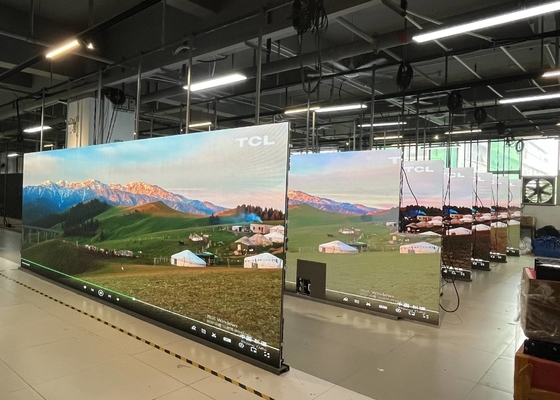 SMD LED Video Screen Die-Cast Aluminum P4 / Indoor Stage LED Display con una densità di 62.500/M2