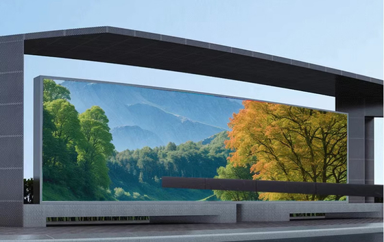 Disegno esterno a LED a colori pieni P8 IP65 Materiale per armadi di ferro super trasparente