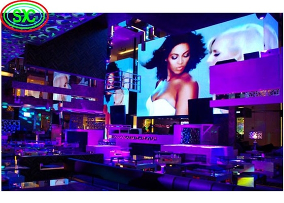 IP34 P2 Rental LED Display 1/32 Scansione HD 128*64 Risoluzione Indoor Per Centri commerciali