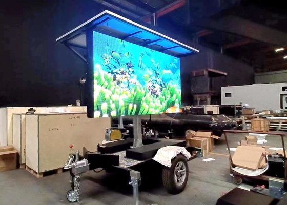 Pixel Pitch 5mm Mobile Truck Display LED Dimensione personalizzata Alto impermeabile Portatile Facile da installare