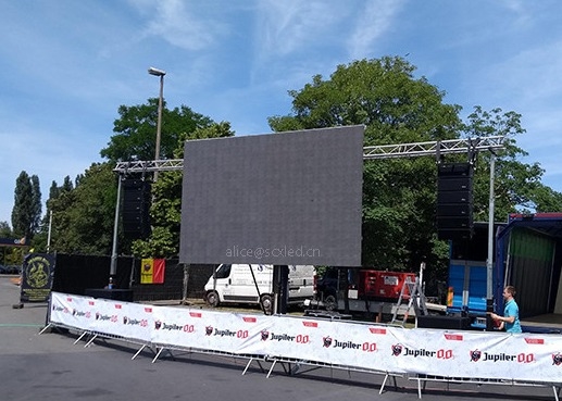 P2.5 Haning LED Display SMD2121 Stand Cabinet in alluminio a fusione stampata 3 anni di garanzia