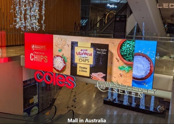 Noleggio Small Pitch Outdoor Hanging Full Color LED Display Per centri commerciali, stadi DIP