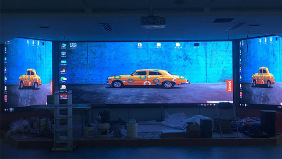 Shopping Mall Rental Screen Sospeso Scenario a LED Sfondamento COB P2 HD Risoluzione 128*64