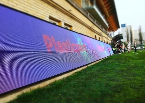Ultra-Clar Die-Casting Aluminum RGB LED Display 1/4 Scanning Stadium Full Color Outdoor Screen Acque resistenti a due colori