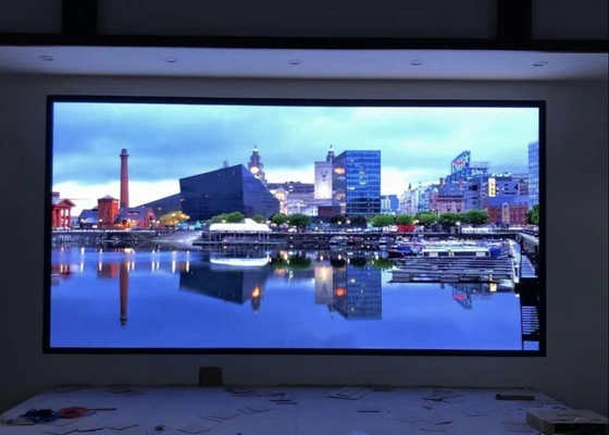HD Full Color SMD LED Screen Indoor P5 1/16 Scansione adatta per manifesti pubblicitari