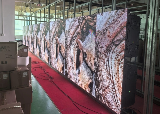P4 Indoor Aluminum Panel HD Waterproof SMD LED Screen Cartellone 1R1G1B Noleggio