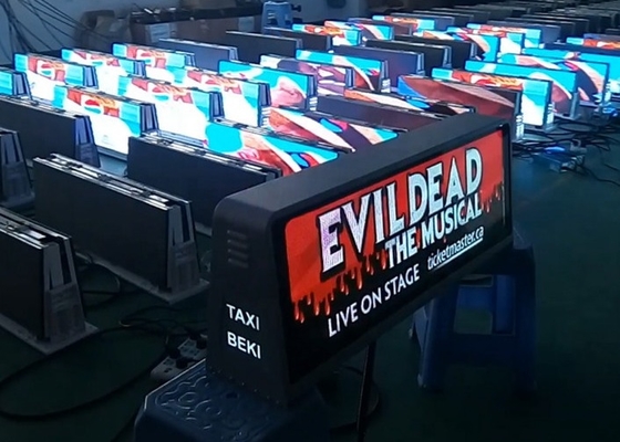 Display a LED pubblicitario P5 a doppio lato all' esterno Segnale del tetto dell' auto Segnale del taxi Display a LED in alto