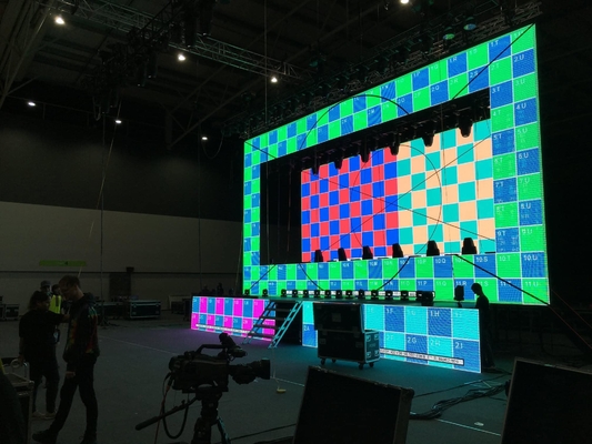 P2.5 Smd1515 RGB Full Color LED Die-Casting Aluminum Screen Standard Cabinet a uso fisso