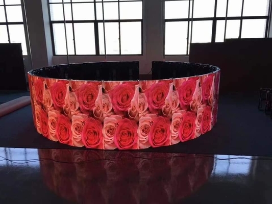 Display LED a colori esterni P10 Pilar Screen IP65 Large Size 1/4 Scan Mode