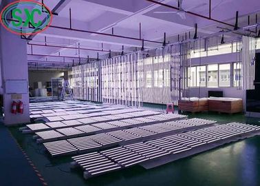 schermo trasparente a LED alta luminosità parete trasparente a colori 32768 punti/metro quadrato