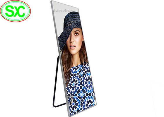 Esposizione di LED dell'interno portatile di colore pieno, esposizione di media principale P3 del manifesto di Digital LED