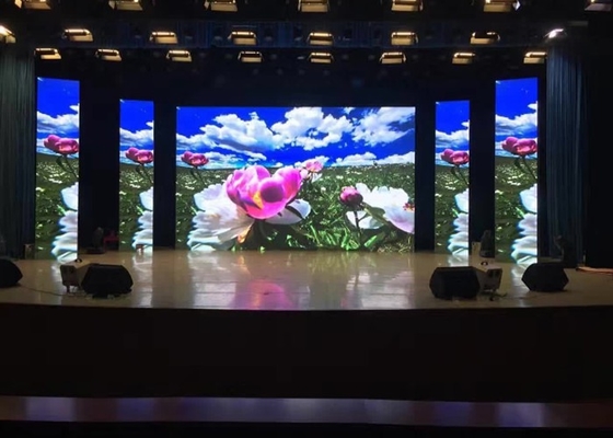 Ultra chiaro grande schermo a palcoscenico a colori pieni P3.91 schermo LED trasparente ad alto tasso di aggiornamento 3840HZ