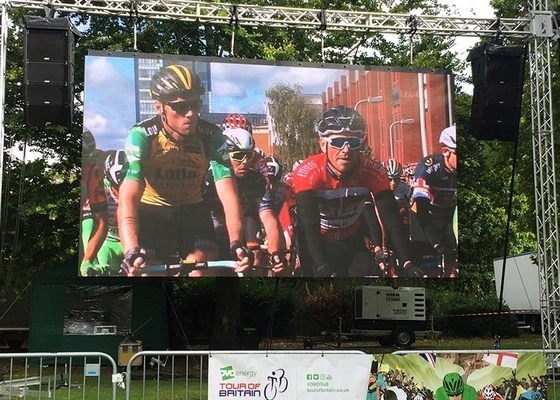 Outdoor HD P6.67 LED Billboard Full Color DC 5V 6500cd/M2 Alta luminosità 2 anni di garanzia
