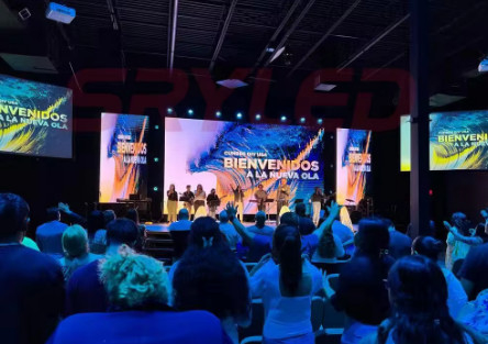 schermo pubblicitario commerciale P8 Display LED a colori interni, lunga durata, flessibile da usare