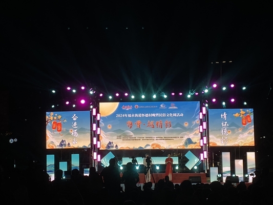 Modulo flessibile a fusione a stampo di alluminio impermeabile Full Color HD SMD P8 Outdoor High Brightness LED Advertising Screen