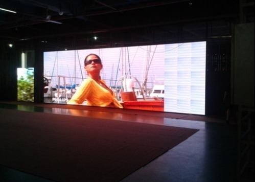 P3.91 Display a LED in alluminio/cassetta in ferro a stampa interna, schermo a LED, cartellone da parete IP65 impermeabile