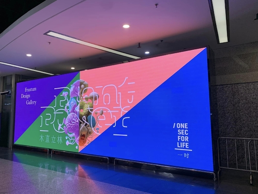 384mm x 192mm Modulo dimensione P6 Indoor Full Color LED Video Wall con Super sottile armadio e 2500nits luminosità
