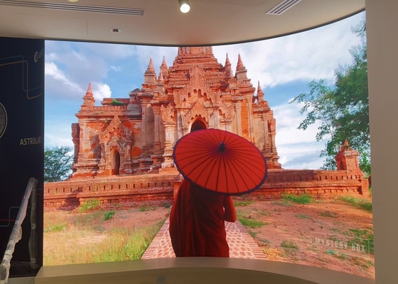Screen Ultra HD Small Pitch P2.5 LED Display con custodia in alluminio 480x480mm