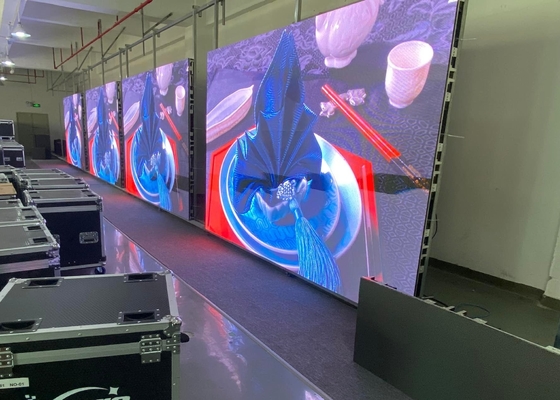 Video pubblicitario Screen di noleggio P8 LED Display Billboard, Indoor Full Color LED Screen 1/4 Scan Mode