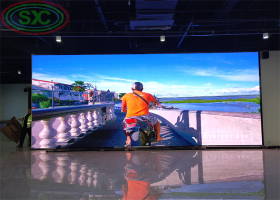 Accesso anteriore e posteriore facile manutenzione schermo video a parete a LED a colori P4