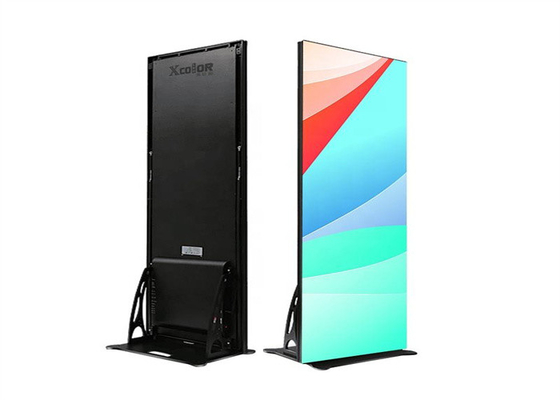 1/32 scansione a terra in piedi LED display interno P2.5 poster LED schermo 640 * 1280mm