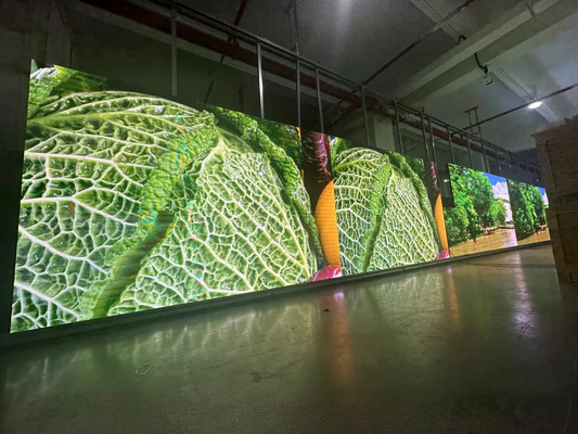 Display LED ad alta risoluzione P2.6 Indoor Full Color Display LED con 160000 pixel/m2 Sup2 500*500mm Dimensione del modulo