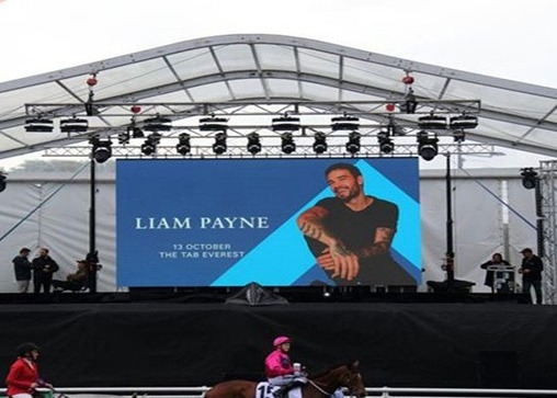 Scena a colori interiore Epistar P4 SMD3535 Rental LED Video Screen 960*960mm