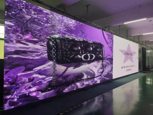 Le schede dei messaggi digitali LED Standard Real Pixel 1R1G1B con esperienza di visualizzazione ottimale ad angolo di vista di 60°