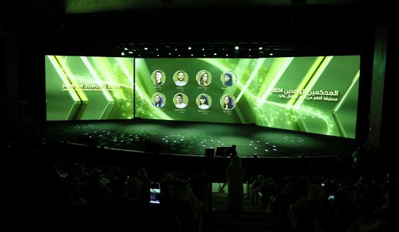 Schermo a LED a noleggio P2.5 HD a colori per esterni per stadi sportivi, garanzia di tre anni