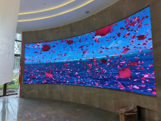 Modulo morbido ad alta luminosità HD P2.5 P3 P4 P5 interno LED fisso Flessibile Videowall cilindrico