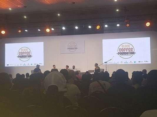 Full Color Outdoor HD LED Rental Screen Alta densità 3 anni di garanzia