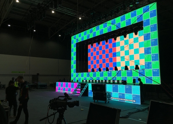 Display LED a colori esteriori P12 in alluminio a fusione a stampa multi-segnale conforme CE / RoHS